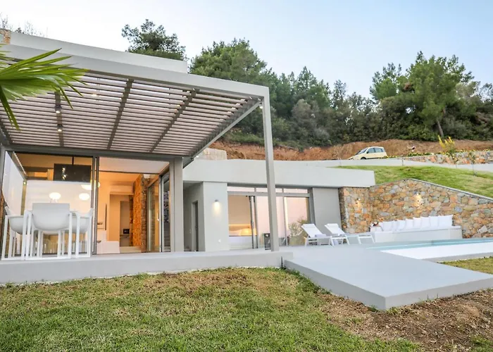 Thalasses Skiathos Villa *