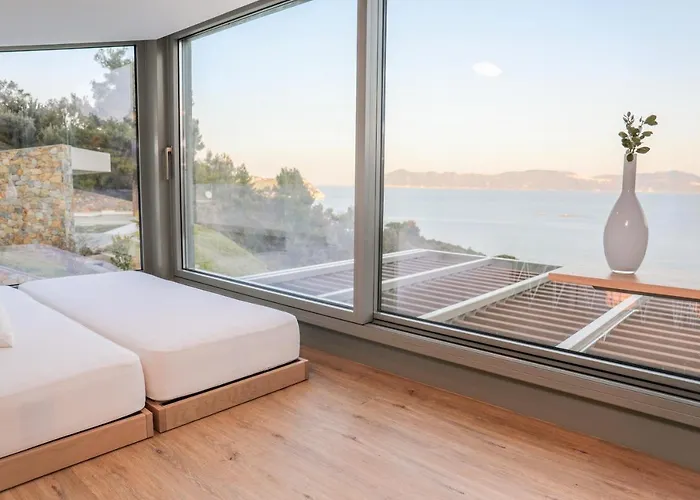 Thalasses Skiathos Villa *