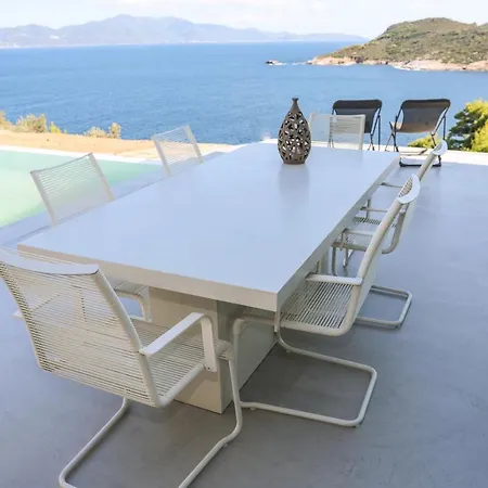 Thalasses Skiathos 푼타