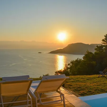 Thalasses Skiathos 푼타