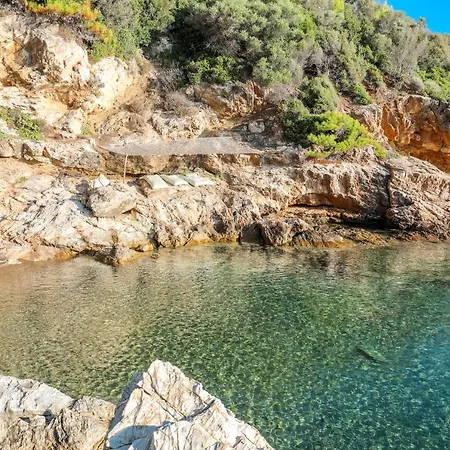 Thalasses Skiathos Villa *