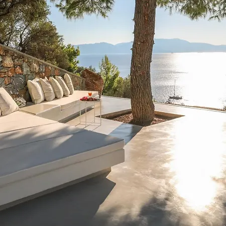 Thalasses Skiathos Villa
