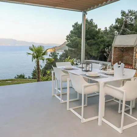 Thalasses Skiathos Villa *